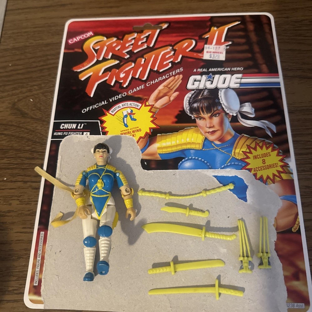 Vintage G.I. Joe Street Fighter 2 Chun Li 1993 Action Figure Hasbro‎ Accessories